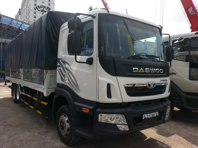 xe tải 3 chân deawoo prima 15.5 tấn thùng mui bạt