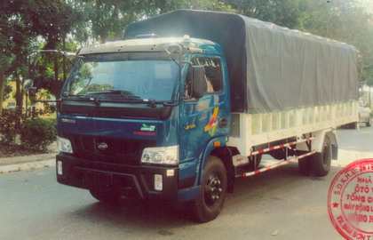 Veam VT500 thùng mui bạt 5t